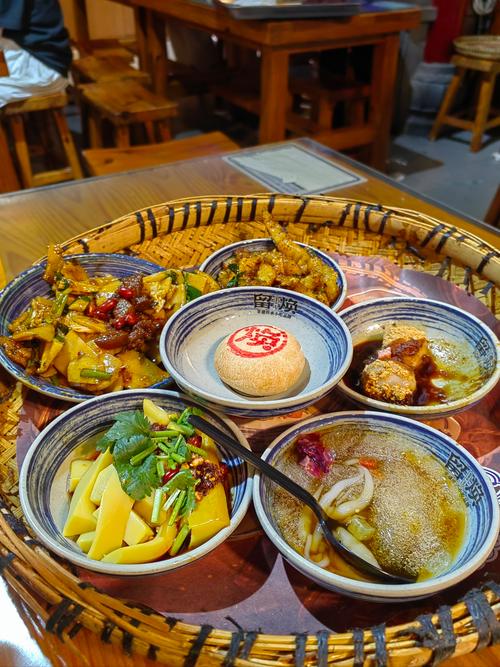 享受地道美食