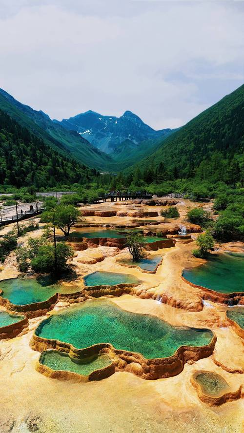 四川自驾必游景点