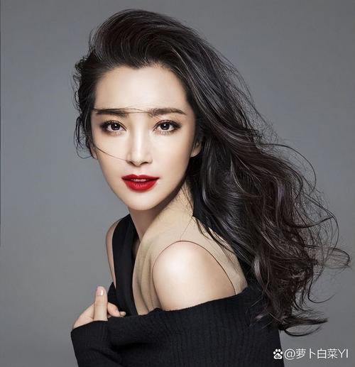 郑爽出国旅游，郑爽出国进修？（今日头条已更新）
