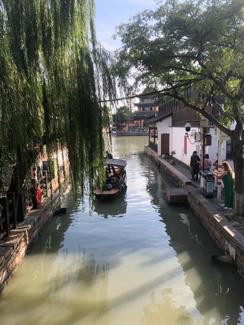 盘点国内适合小住几日的古镇,生活节奏慢很是悠闲,有你去过的吗_百度...