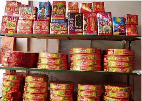马上过年了卖点什么好呢