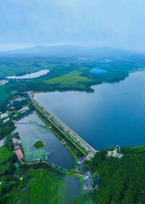 鹤岗有哪些值得一去的旅游景点?