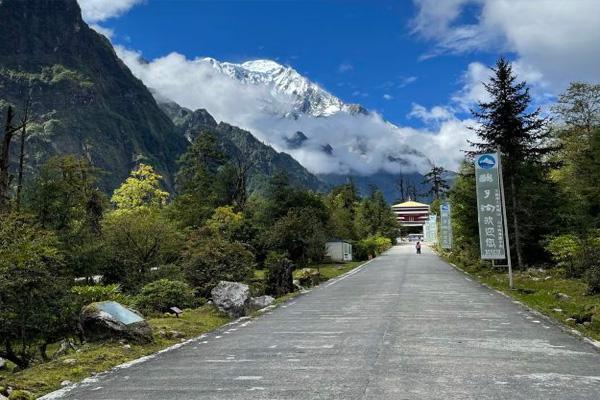 有什么去燕子沟风景区打卡的指南?